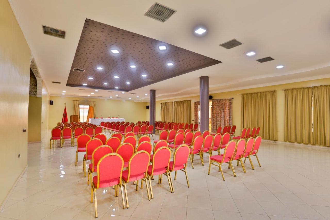 Hotel Complexe El Bassatine Beni Mellal Exterior foto